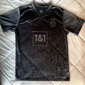Puma Borussia Dortmund Limited Blackout Kit 2023 (Special Edition Box Included)